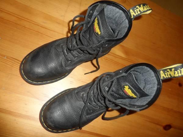 Dr Martens  ASTM- F2413-18 Steel Toe sz8M-9 1/2 Ladies
