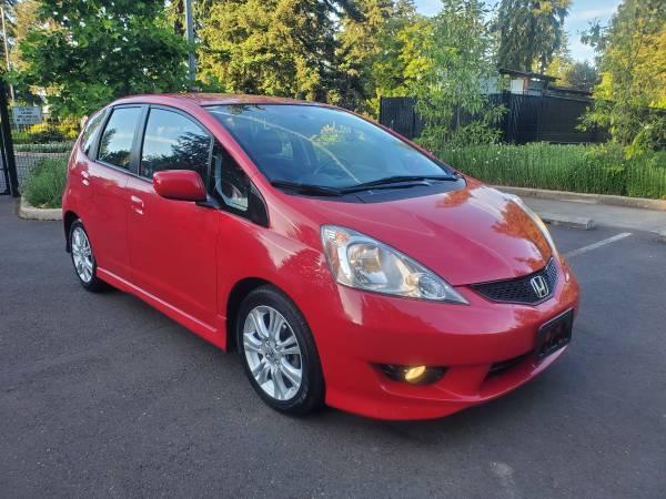 2009 Honda Fit Sport with ONLY 152333 miles.
