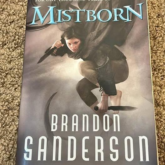 Mistborn, Brandon Sanderson