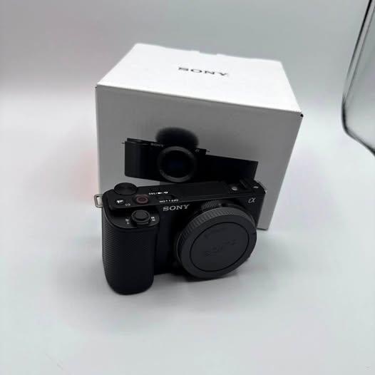 Sony ZV-E10 body only