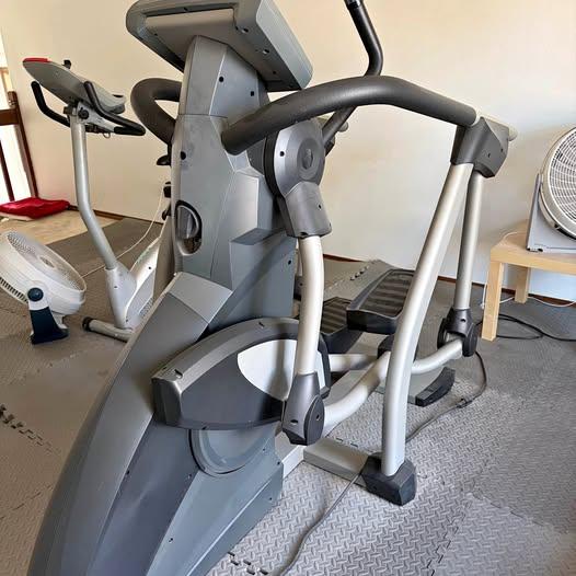 Nautilus Elliptical Machine Free