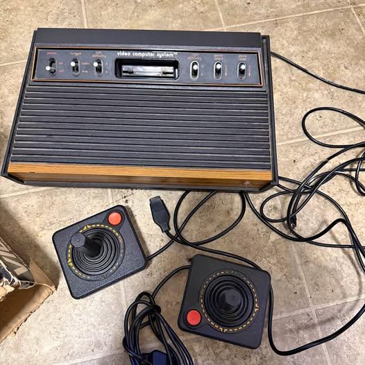 Original Atari (CIB)