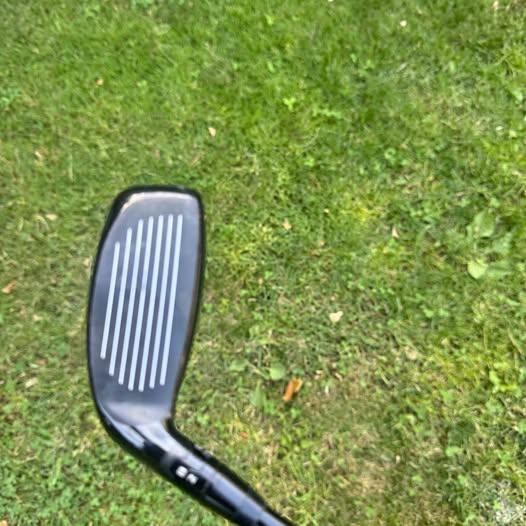 Titleist TSi3 3 hybrid like new