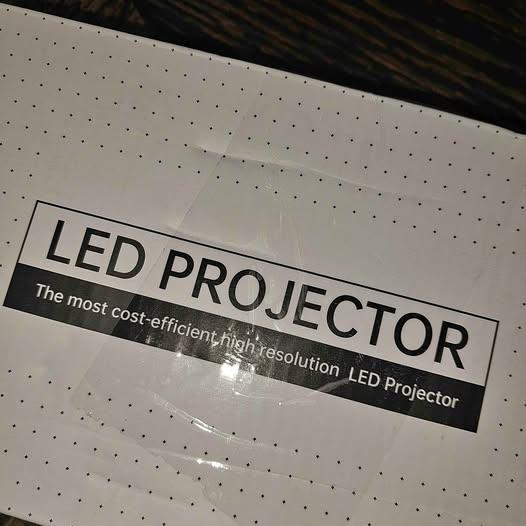 Mini LED projector