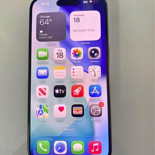 iPhone 15 pro 128gb ( unlocked )