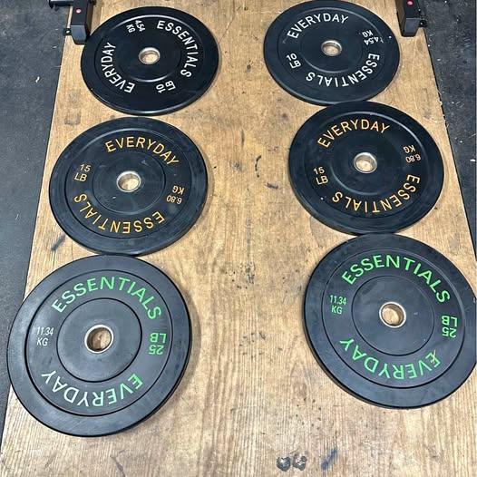 100lbs of New Bumper Plates