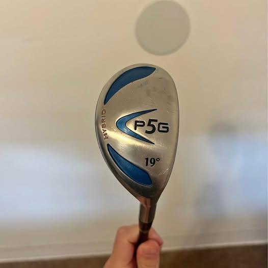 P5G 19° Hybrid Golf Club
