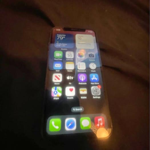 iPhone XS