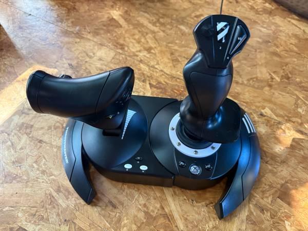 Thrustmaster T.Flight Hotas One Joystick