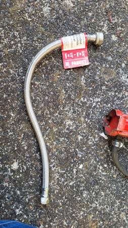 16 in faucet connector