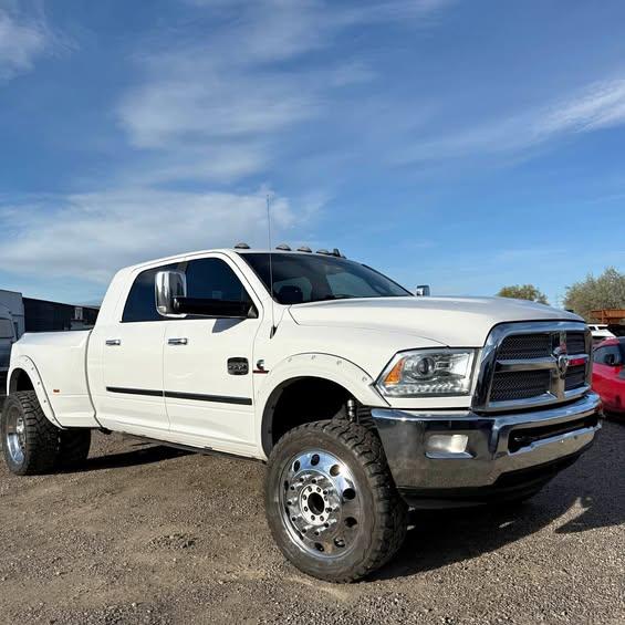 2015 Dodge Ram 3500 Quad Cab & Chassis · 163.5" W.B. 4D