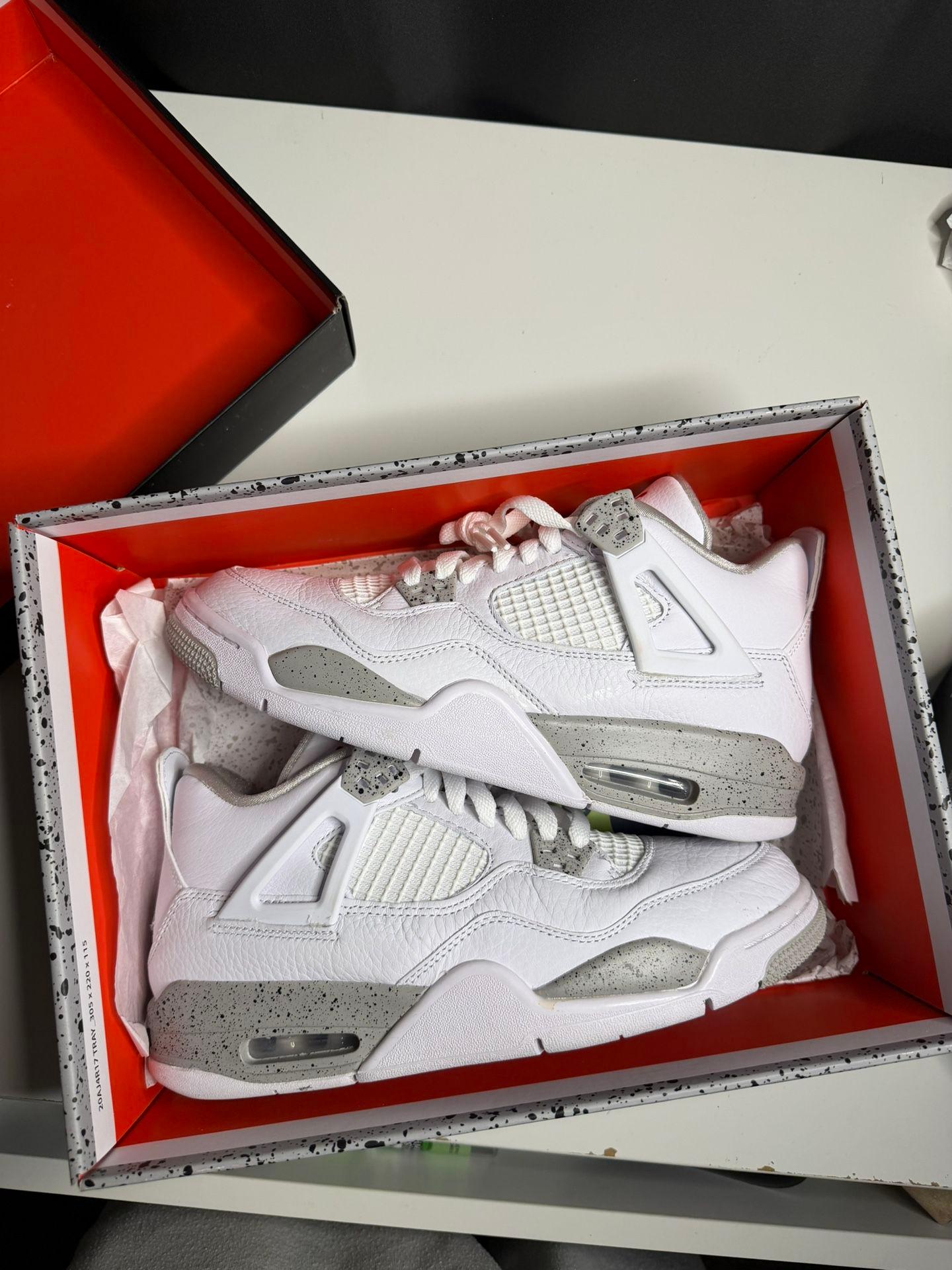 Air Jordan 4 Retro GS 'White Oreo'